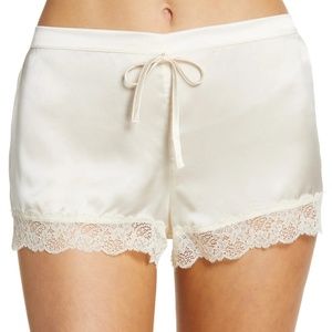 Etam 100% Silk Shorts XS  ☁️🤍☁️Silky as a waterfall in the clouds☁️🤍☁️